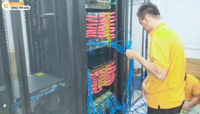 thi cong mang dien mang trong toa nha me linh point tower 4