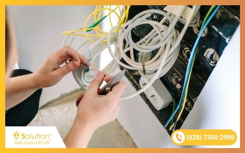 Dịch vụ đi dây mạng trong nhà-iSolution #11