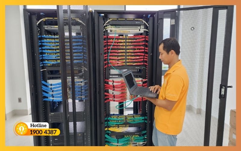 Thi công điện mạng văn phòng-iSolution #3