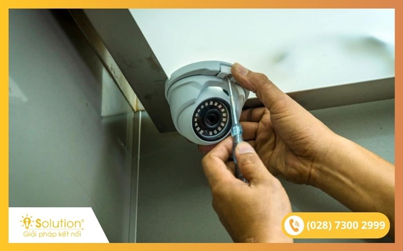 Lắp camera trong thang máy-iSolution #7