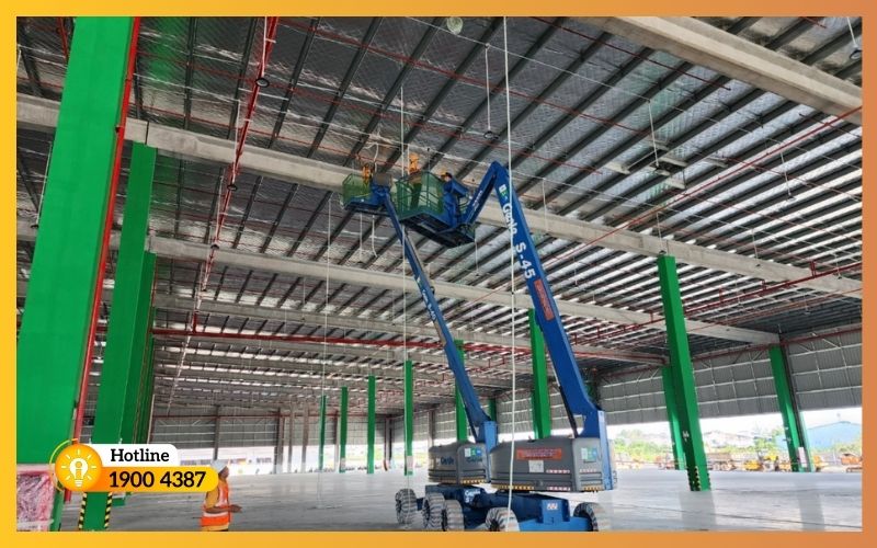 Kiểm tra và thay thế dây dẫn, cáp điện bị lão hóa