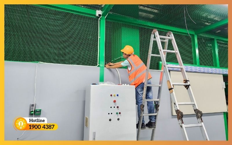 Kiểm tra và vệ sinh tủ điện