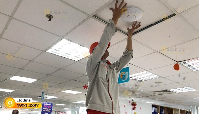 case thi cong he thong mang wifi 6 4