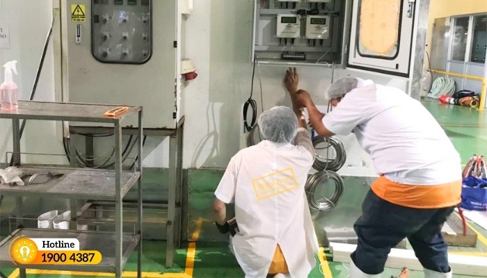 lap dat he thong giam sat nhiet do do am nha may ruou cong ty wine food co ltd 3