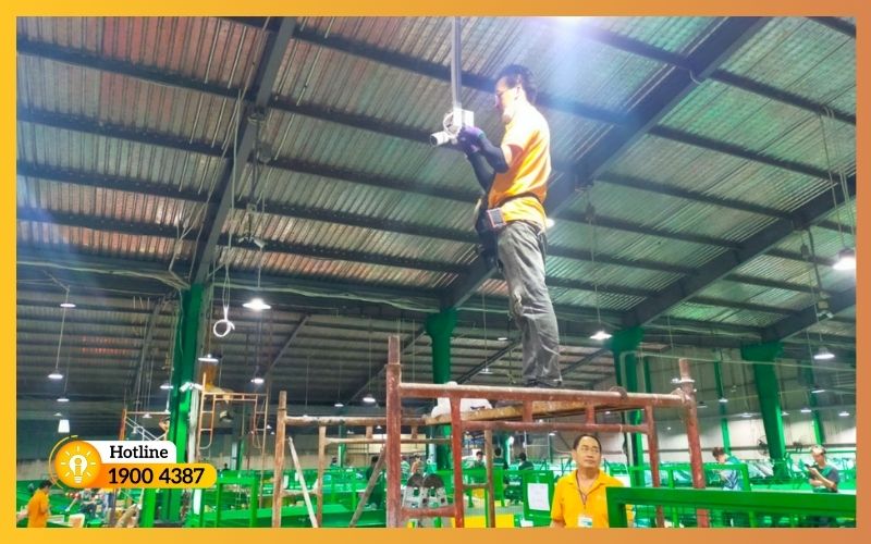 Các dòng đèn chiếu sáng công nghiệp phổ biến