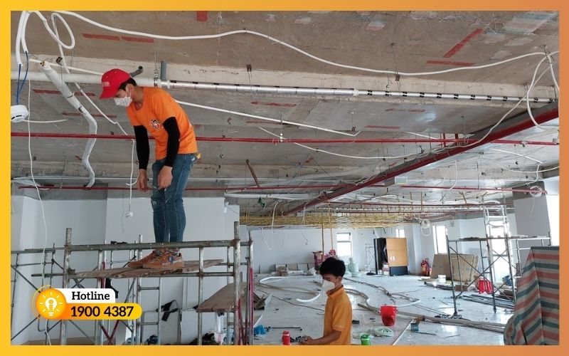 Quy trình thi công điện nhẹ cho trung tâm thương mại của iSolution