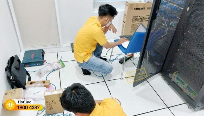 thi cong mang lan wifi tai samsung 3