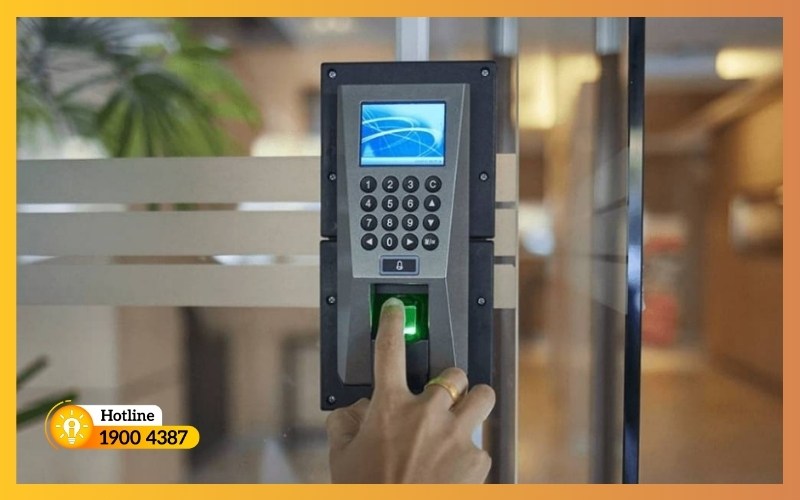 Lắp đặt hệ thống kiểm soát ra vào & chấm công thông minh