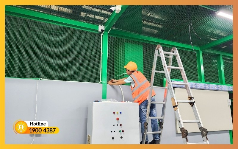 Thi công hệ thống ổ cắm công nghiệp và tủ điện phân phối